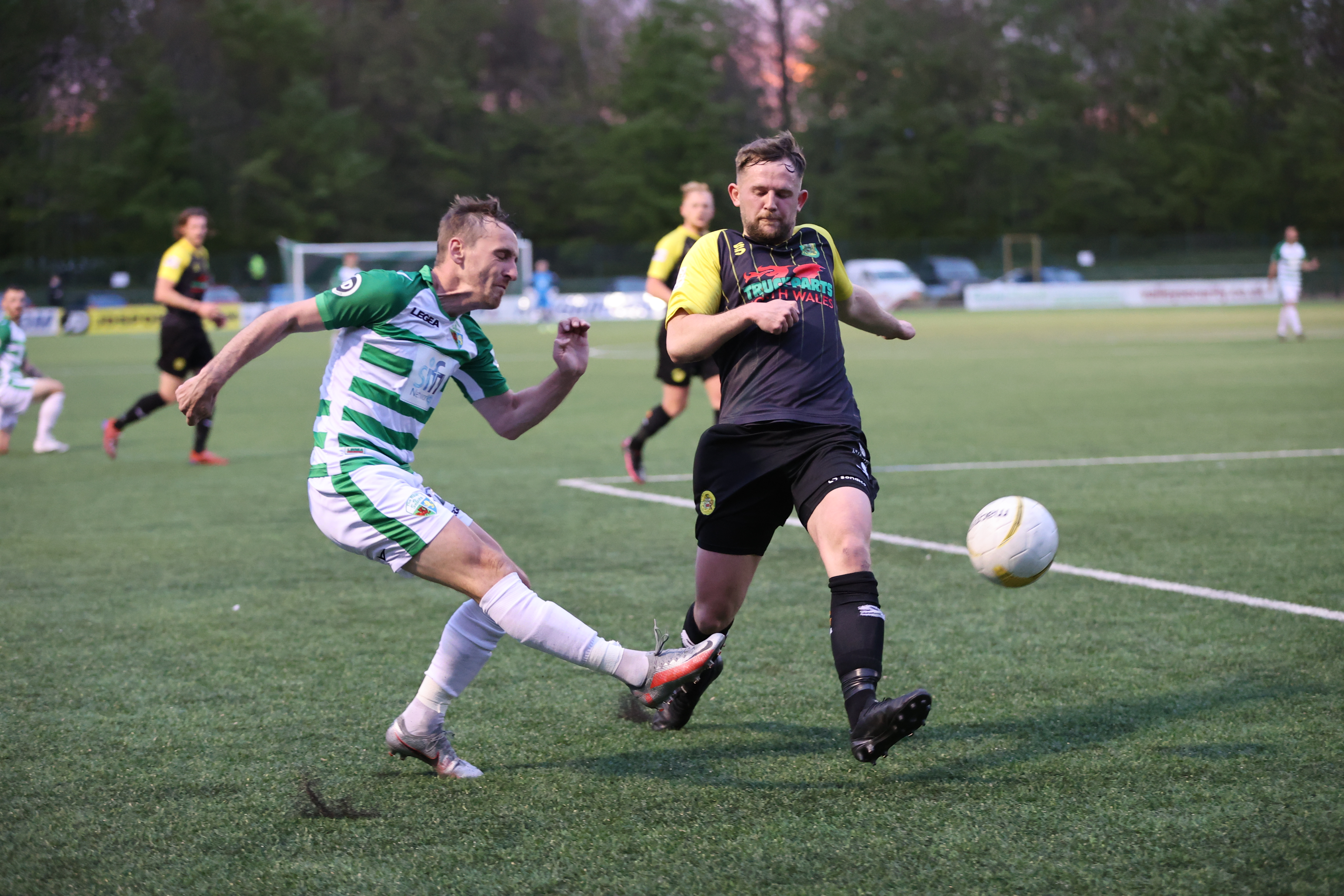 Chances Galore, But The New Saints Held Are Held To A Goalless Draw By Caernarfon Town