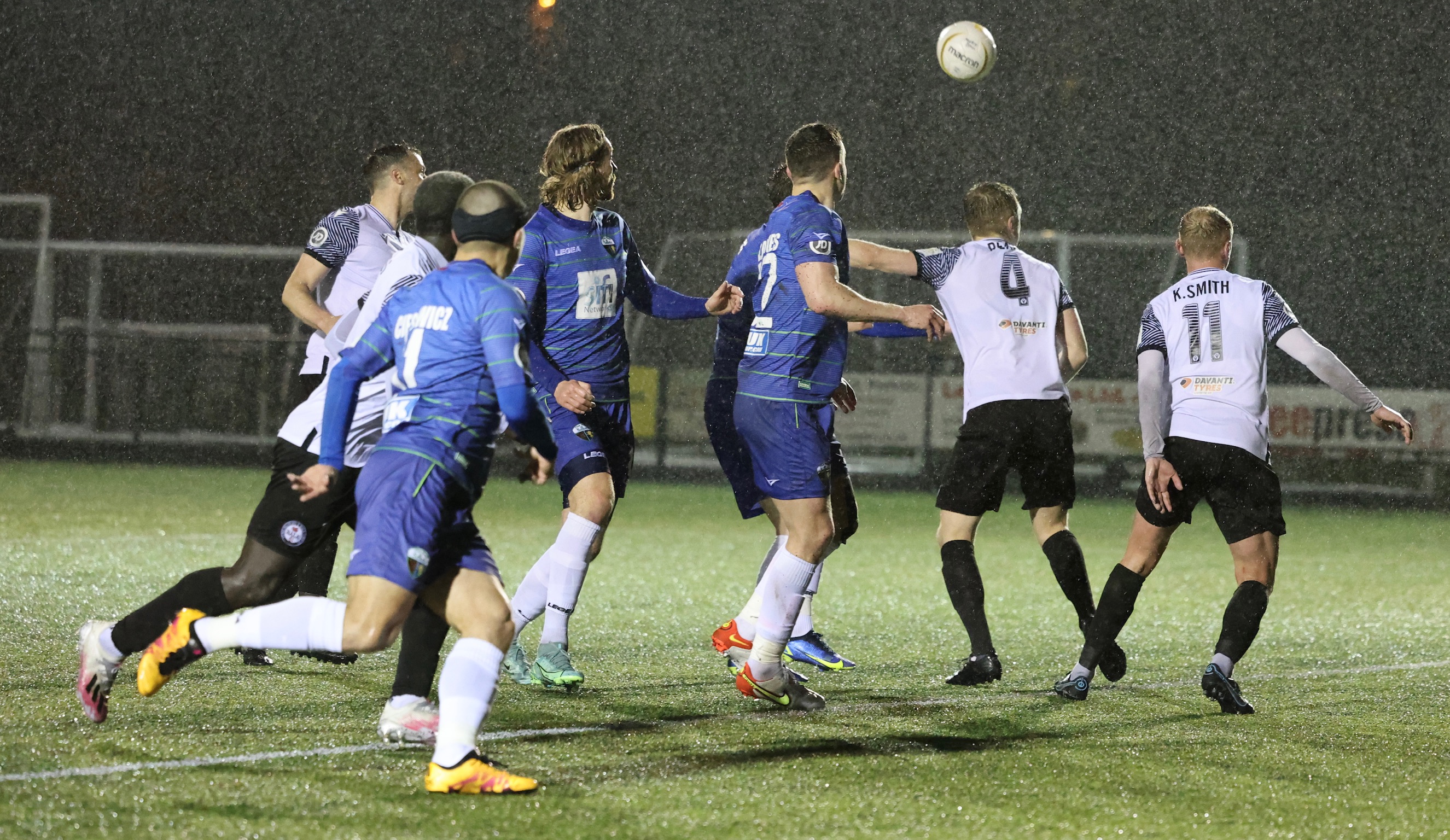 Saints And Bala Share The Spoils At Maes Tegid