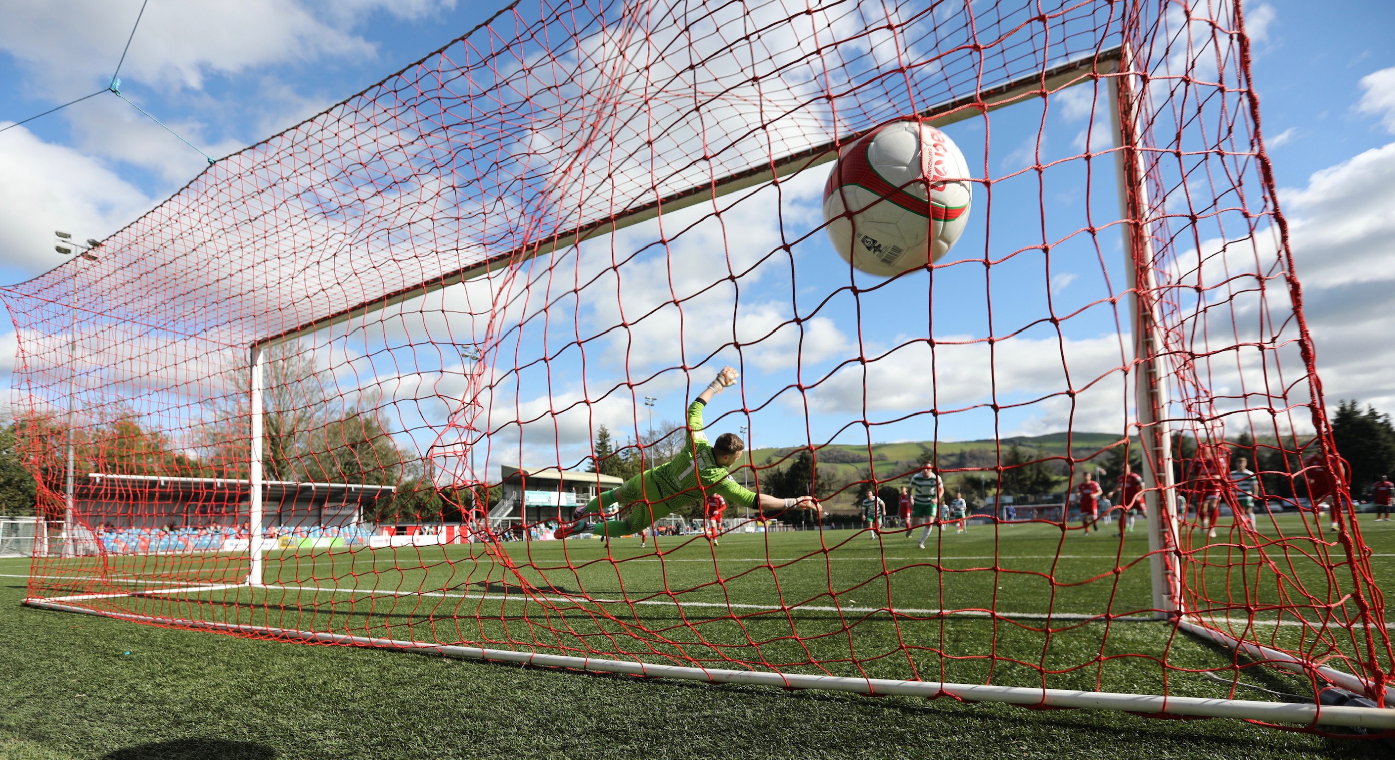 The New Saints break the 100-goal barrier with a 5-0 victory at Latham Park
