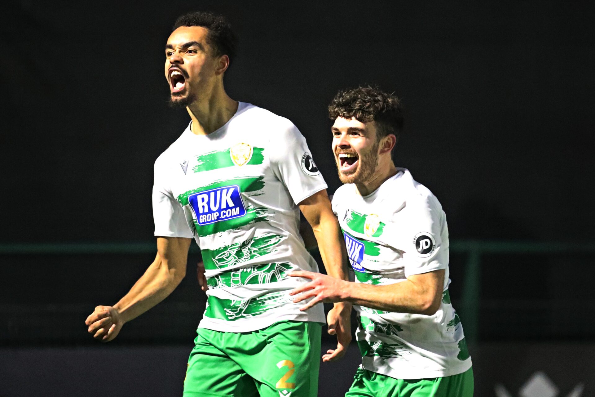 The New Saints snatch all three points against Newtown after late Park Hall drama