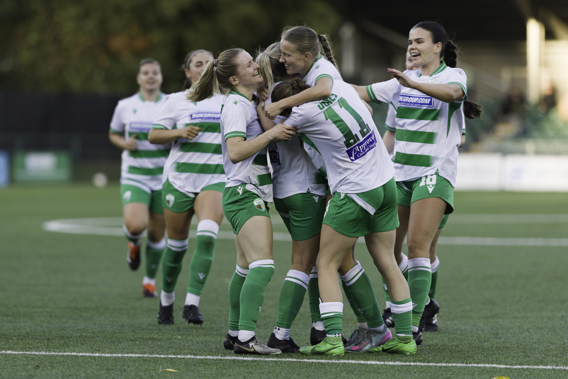 Saints beat defending champions on opening day